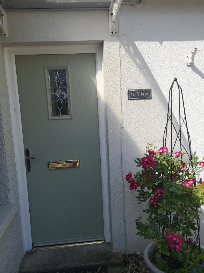 Bed and Breakfast Y Cuddfan Gower Swansea Exterior foto